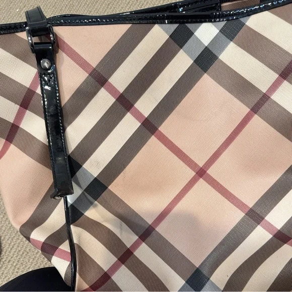 Burberry Beige and Black Checkered Tote - Picture 6 of 6